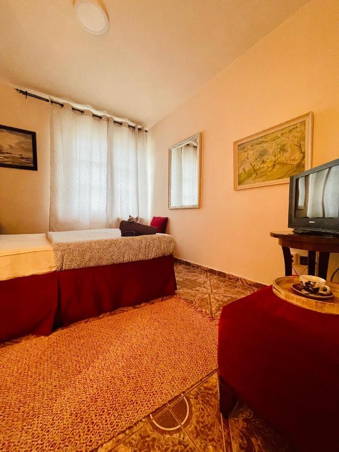 Katalin Panzio Hotel Budapest Luaran gambar